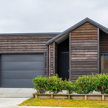 Outlet Sanctuary Villa Wanaka Eksteriør billede